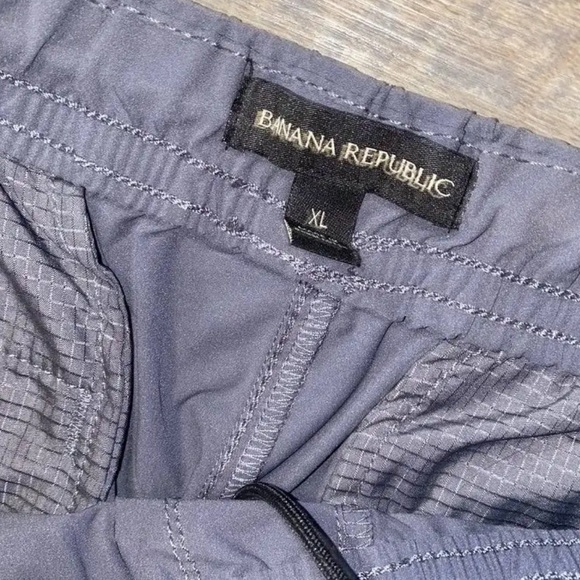 Banana Republic Lightweight Grey Joggers NEW NWT - Picture 4 of 6